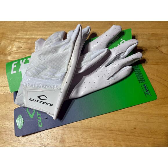 Mens Small Cutters Rev Pro 5.0 Solid White Receiver WR Gloves - Picture 3 of 4